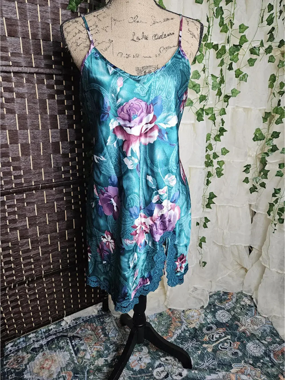 Vintage Satin Slip and Robe Set Teal Floral Lingerie Set - Picture 4 of 7